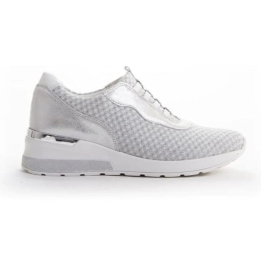 Waldlaufer Women’s India Silver Hi-Clara Soft Fashion Sneakers. Size 5.5.